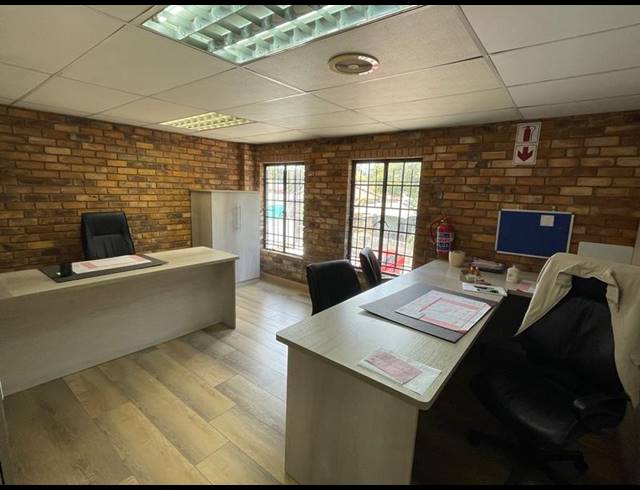 INDUSTRIAL PROPERTY TO RENT IN HENNOPSPARK